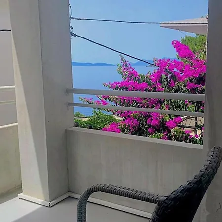 Adria Leut Apartamento