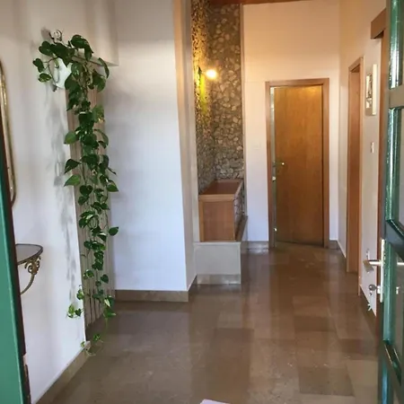 Apartamento Adria Leut *