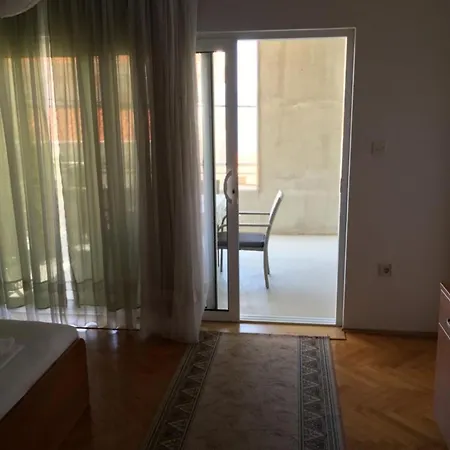 Apartamento Adria Leut