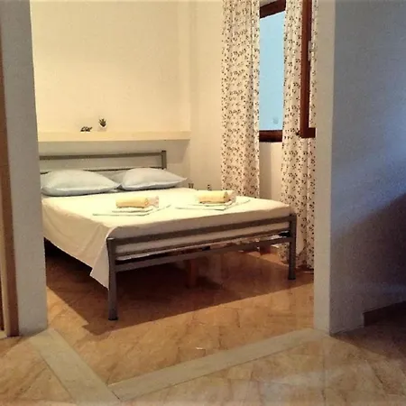 Adria Leut Apartamento